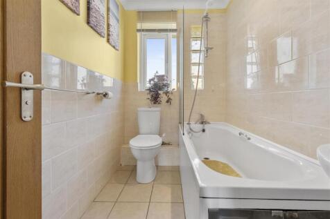 bathroom #2.jpg