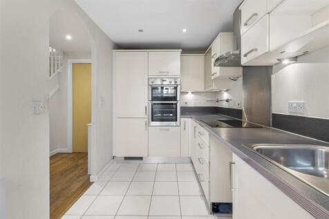 kitchen #3.jpg