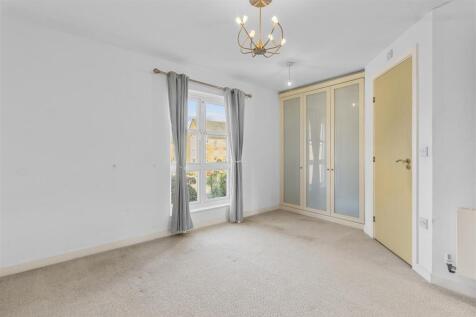 bedroom one #3.jpg