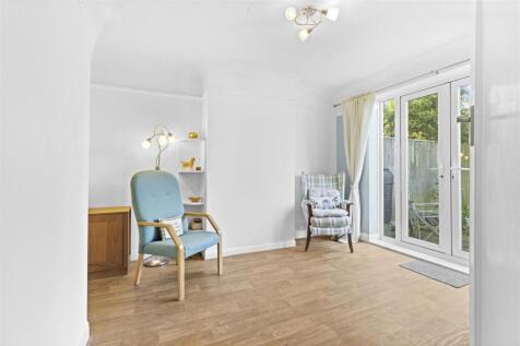 dining room.jpg
