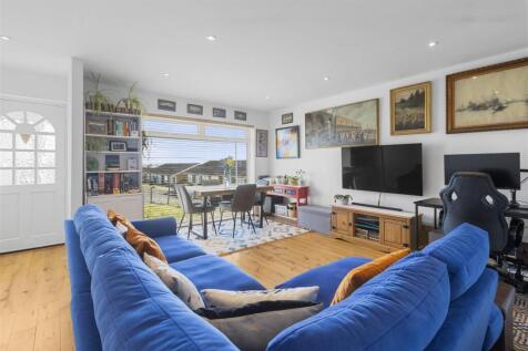 living room #8.jpg