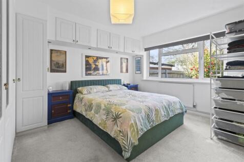 bedroom one.jpg