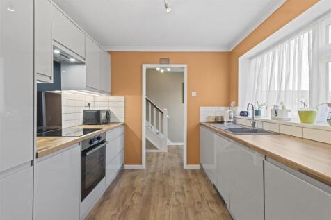 kitchen #4.jpg