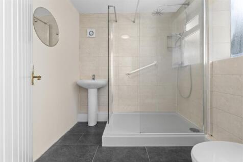 shower room.jpg