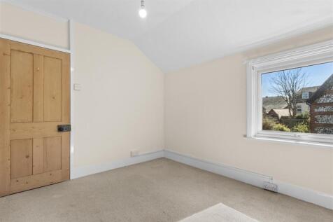 bedroom two #2.jpg