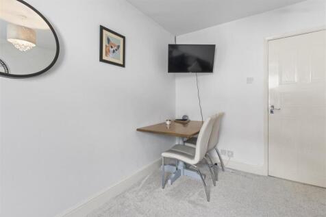living room #4.jpg