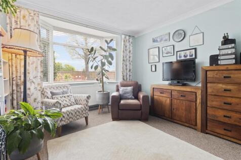 living room #4.jpg