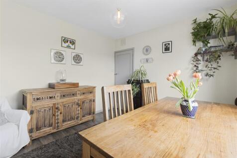 dining room #3.jpg