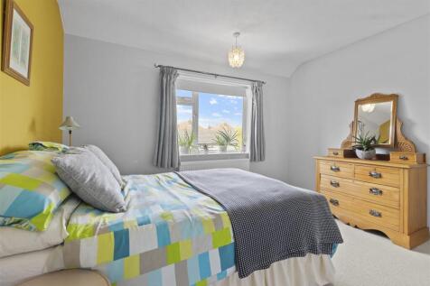 bedroom two.jpg