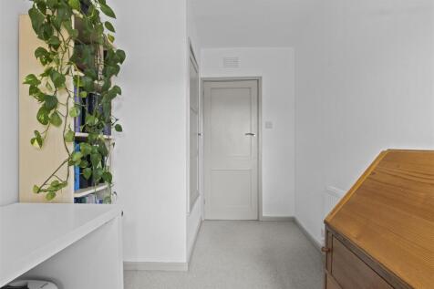 bedroom three #3.jpg