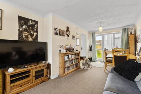 living area #2.jpg