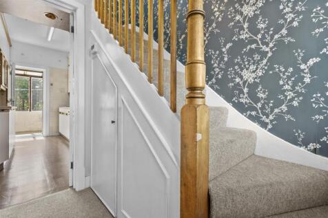 entrance hall.jpg