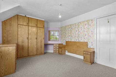 bedroom one #2.jpg
