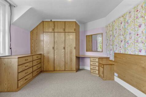 bedroom one #3.jpg