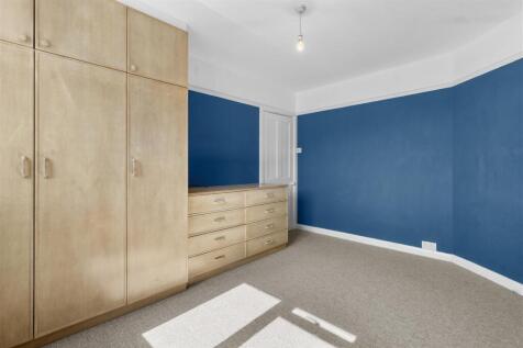 bedroom two #4.jpg