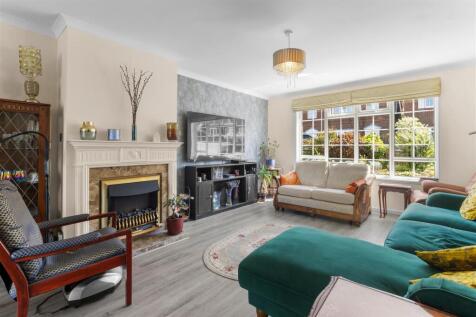 living area.jpg