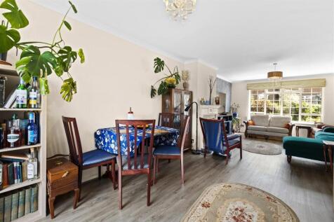 dining area #2.jpg
