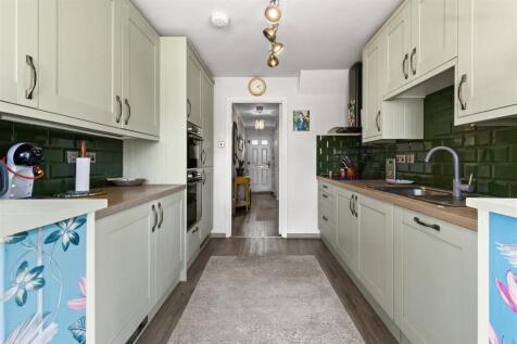 kitchen #4.jpg