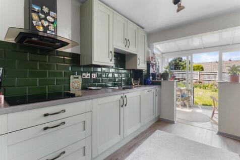 kitchen #3.jpg