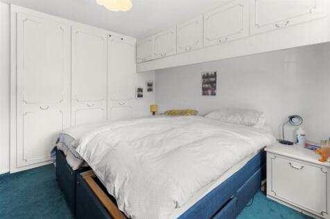 bedroom one #2.jpg