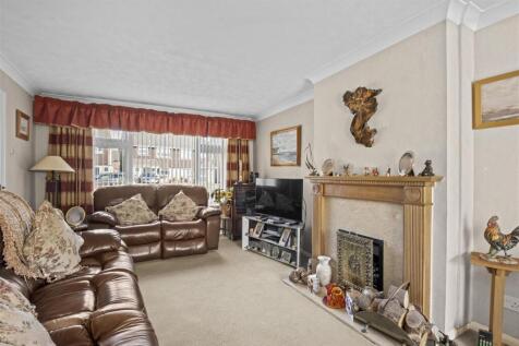 living area #5.jpg