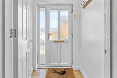 entrance porch.jpg