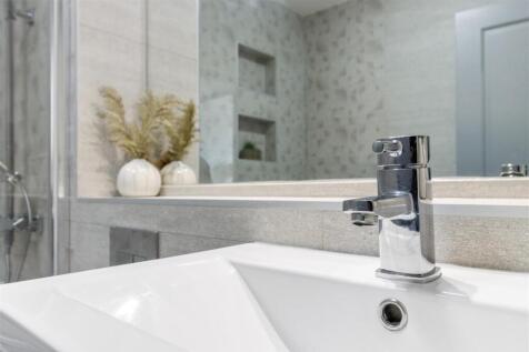 bathroom #3.jpg
