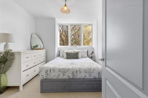 bedroom.jpg