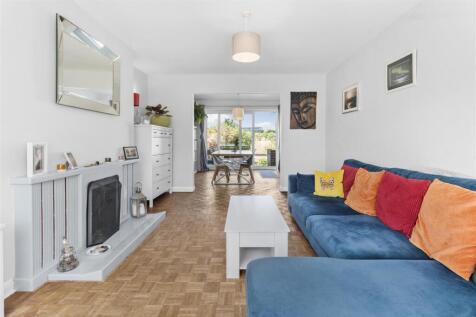living room #4.jpg