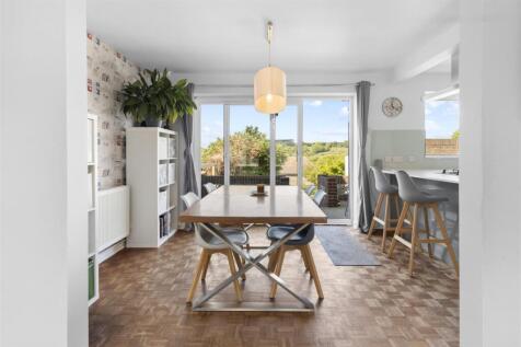 dining area #5.jpg