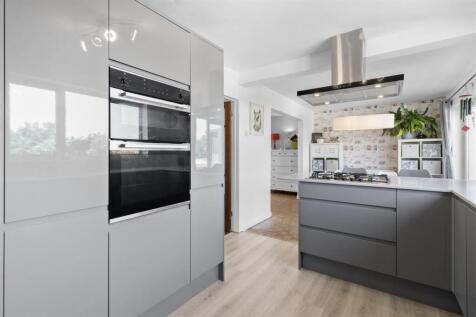 kitchen #4.jpg