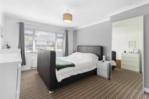 bedroom one.jpg