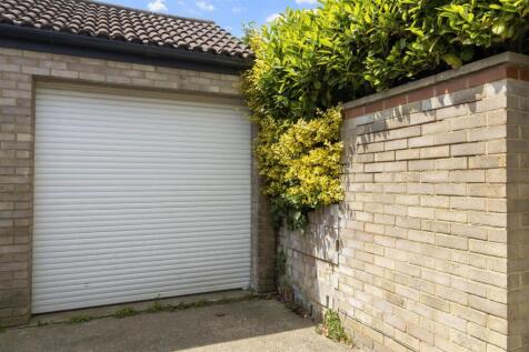 garage.jpg