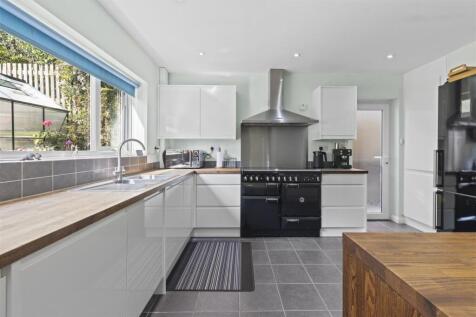 kitchen #8.jpg