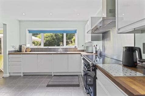 kitchen #2.jpg