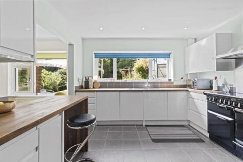 kitchen #3.jpg