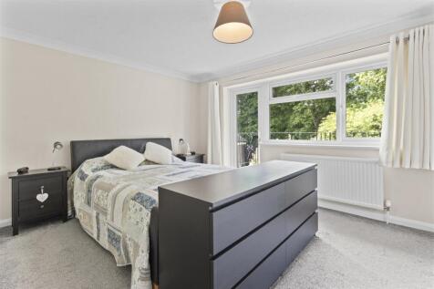 bedroom one.jpg
