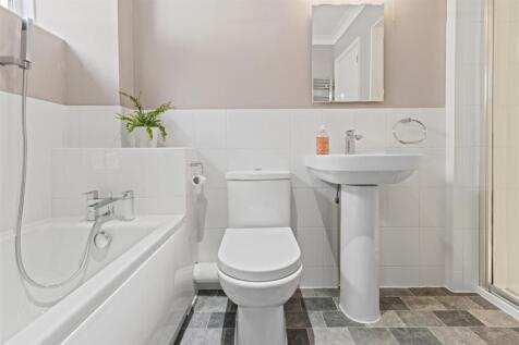 bathroom #3.jpg