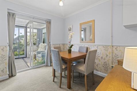 dining room #3.jpg