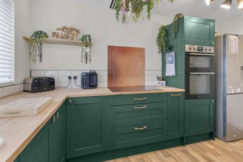 kitchen #4.jpg