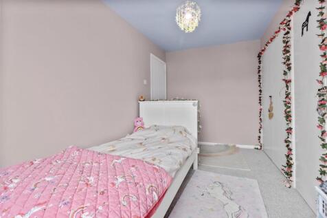 bedroom two #2.jpg