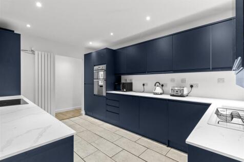 kitchen #4.jpg