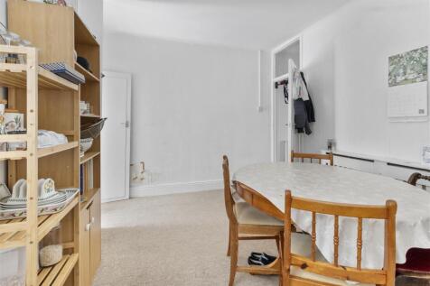 dining room #3.jpg