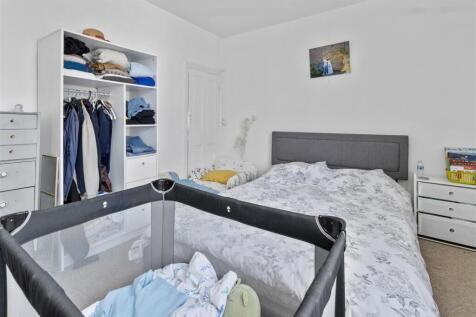 bedroom one #2.jpg