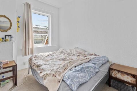 bedroom two.jpg