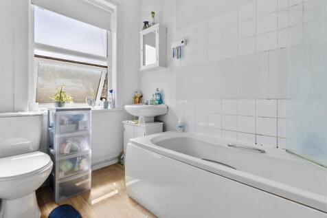 bathroom #2.jpg
