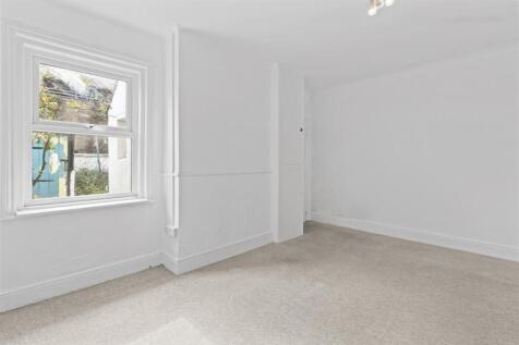 dining room #2.jpg