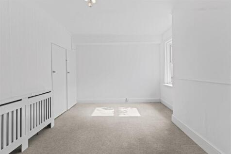 dining room #3.jpg