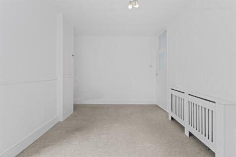 dining room #4.jpg