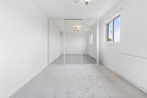 bedroom one #2.jpg